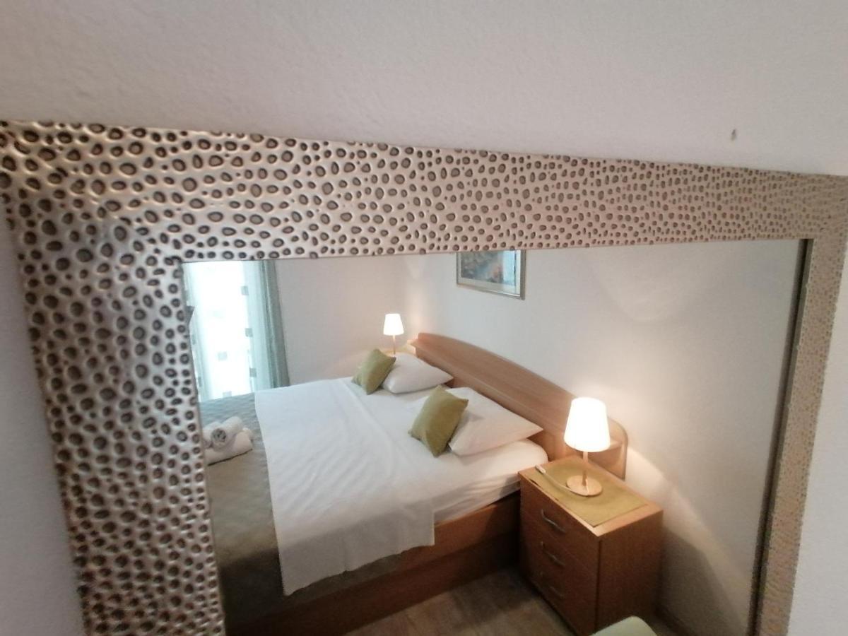 Apartament Apartmani Niki Hvar Hvar Town