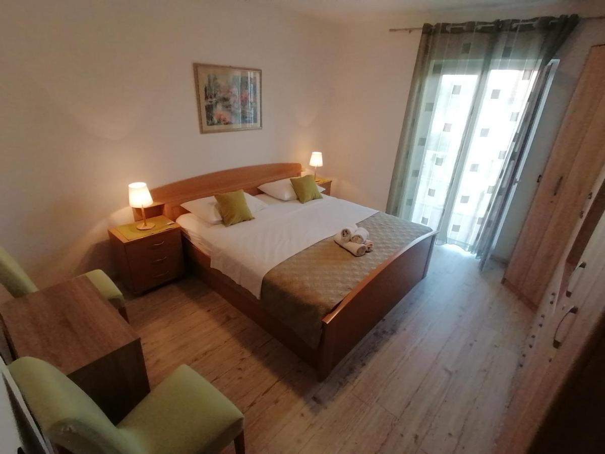 Apartament Apartmani Niki Hvar Hvar Town