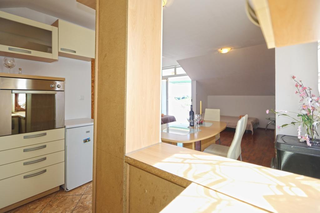 Apartmani Niki Hvar * Hvar Town