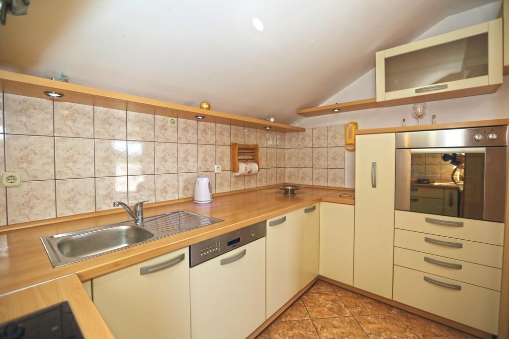 Apartament Apartmani Niki Hvar *
