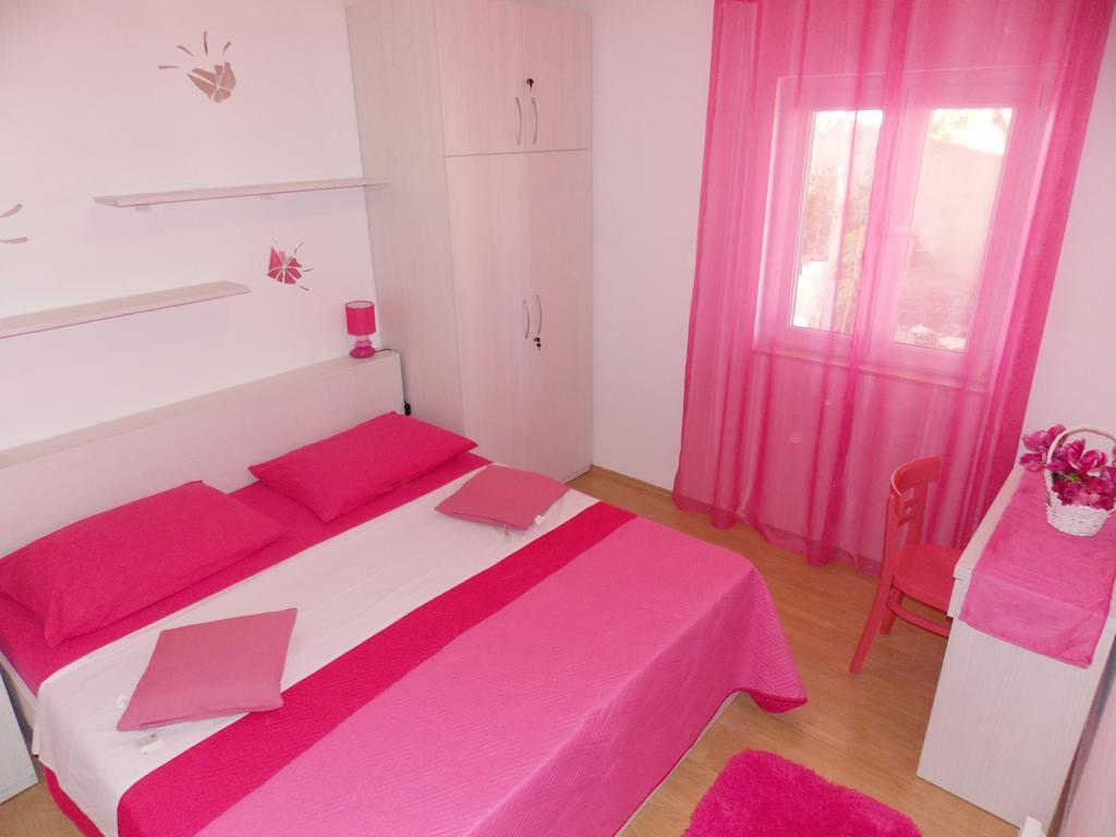 Apartament Apartmani Niki Hvar Hvar Town