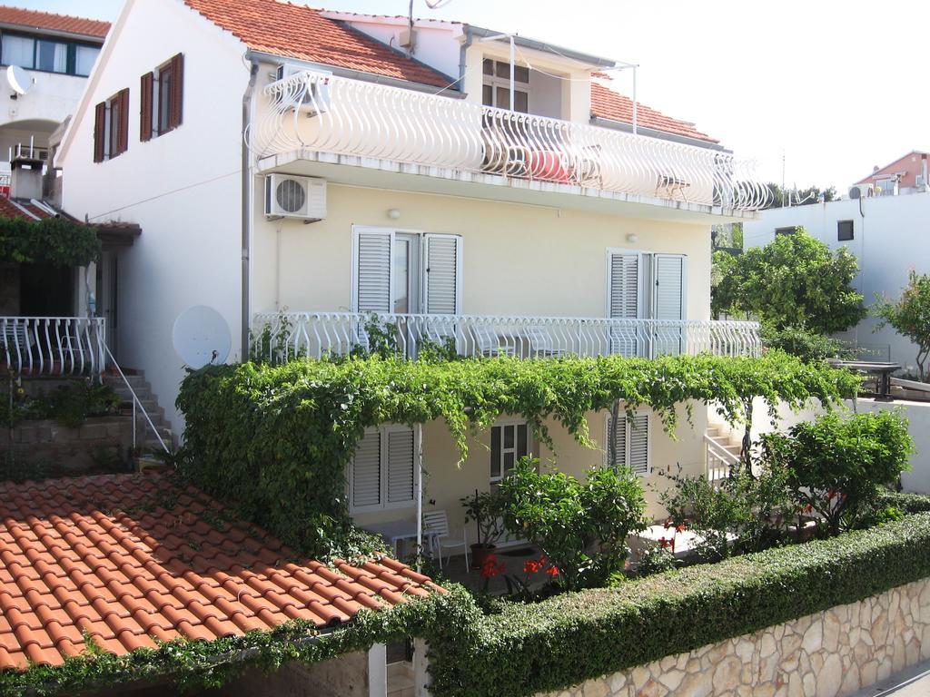 Apartmani Niki Hvar * Hvar Town